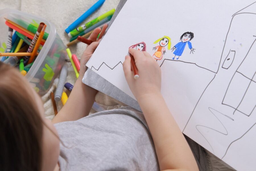 Painting pictures with your feelings